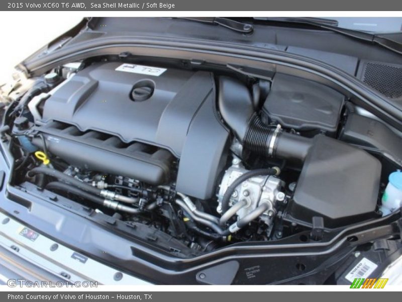 Sea Shell Metallic / Soft Beige 2015 Volvo XC60 T6 AWD
