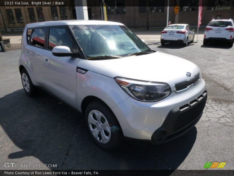 Bright Silver / Black 2015 Kia Soul