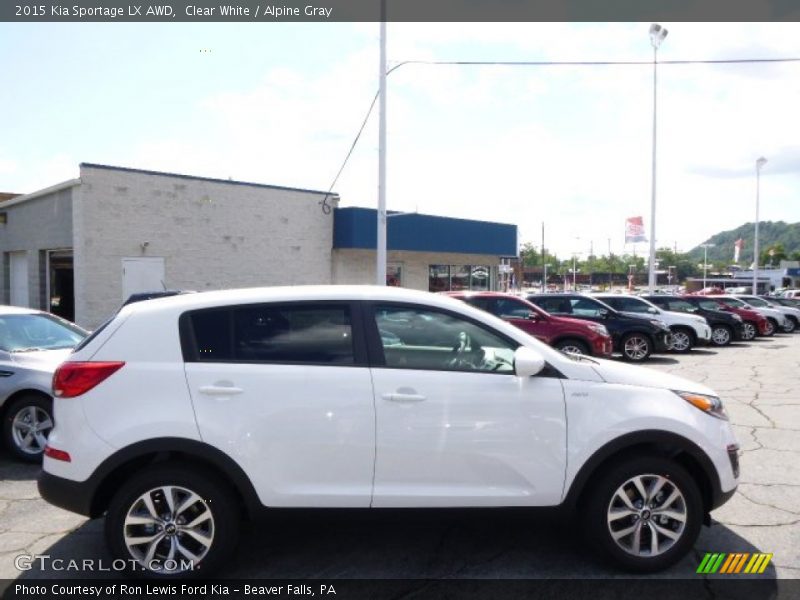 Clear White / Alpine Gray 2015 Kia Sportage LX AWD