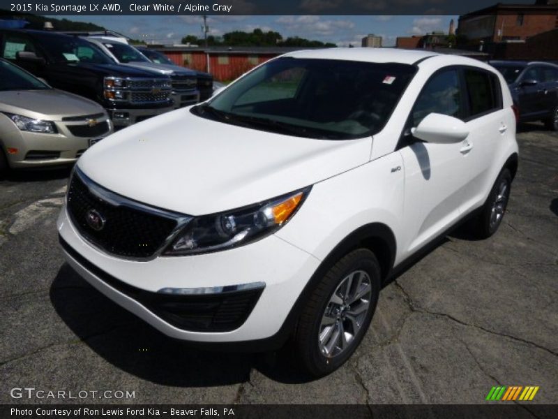 Front 3/4 View of 2015 Sportage LX AWD