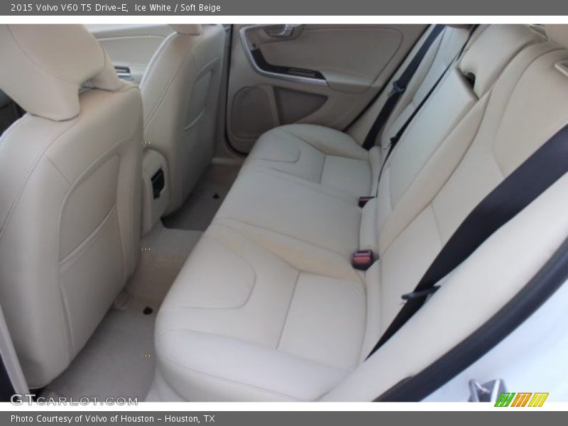 Ice White / Soft Beige 2015 Volvo V60 T5 Drive-E