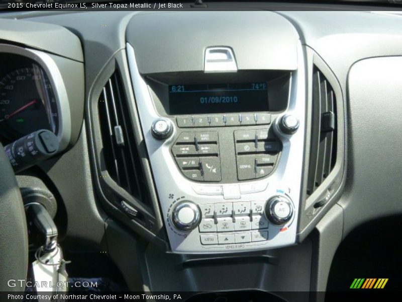 Silver Topaz Metallic / Jet Black 2015 Chevrolet Equinox LS