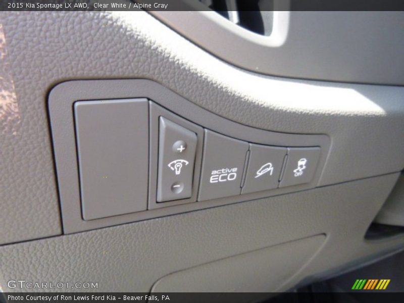Clear White / Alpine Gray 2015 Kia Sportage LX AWD