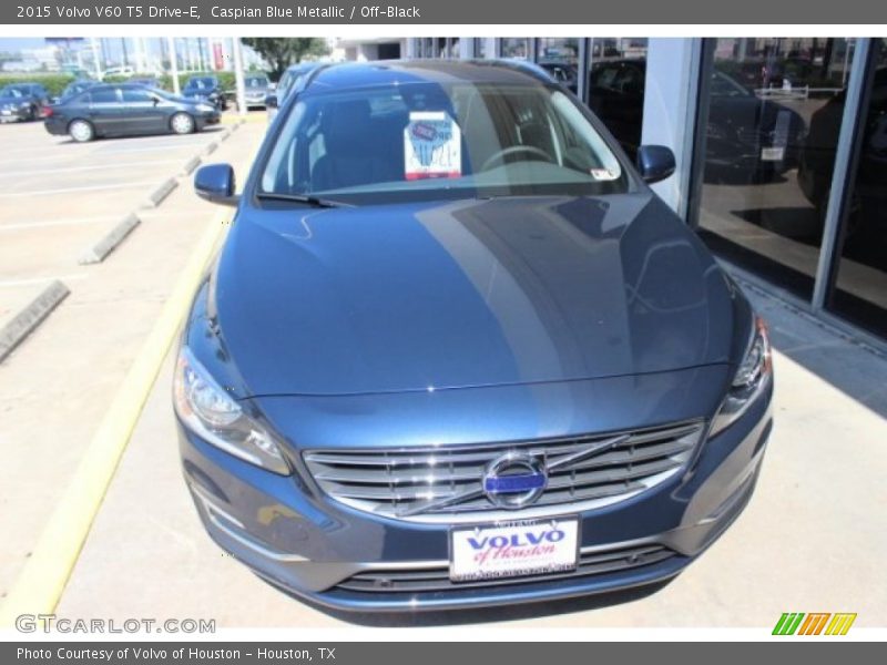 Caspian Blue Metallic / Off-Black 2015 Volvo V60 T5 Drive-E