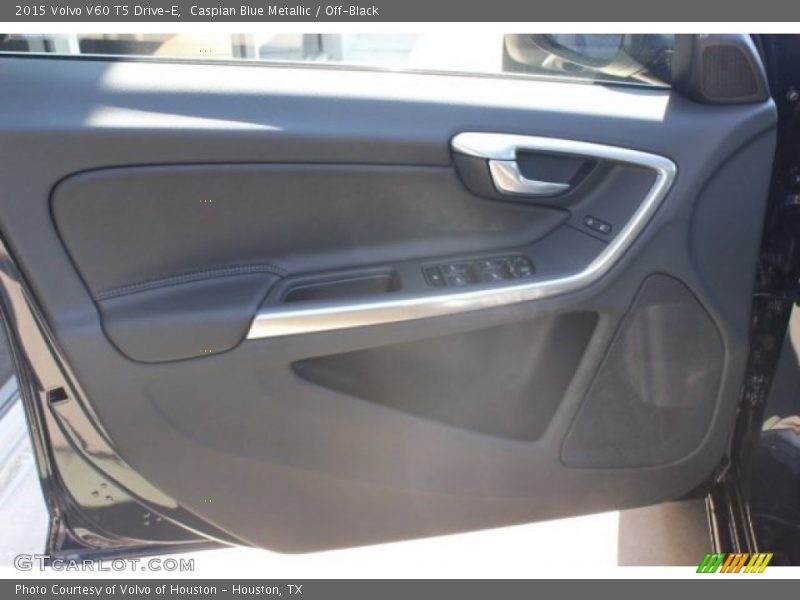 Caspian Blue Metallic / Off-Black 2015 Volvo V60 T5 Drive-E