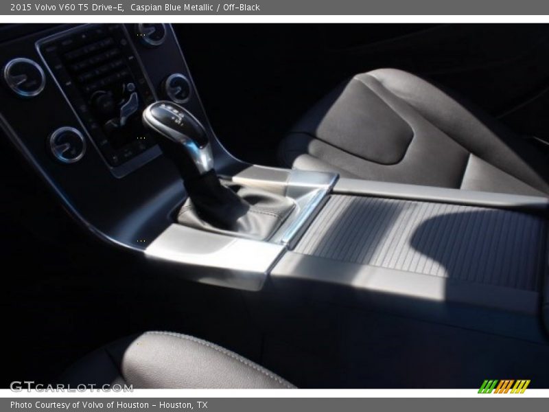 Caspian Blue Metallic / Off-Black 2015 Volvo V60 T5 Drive-E