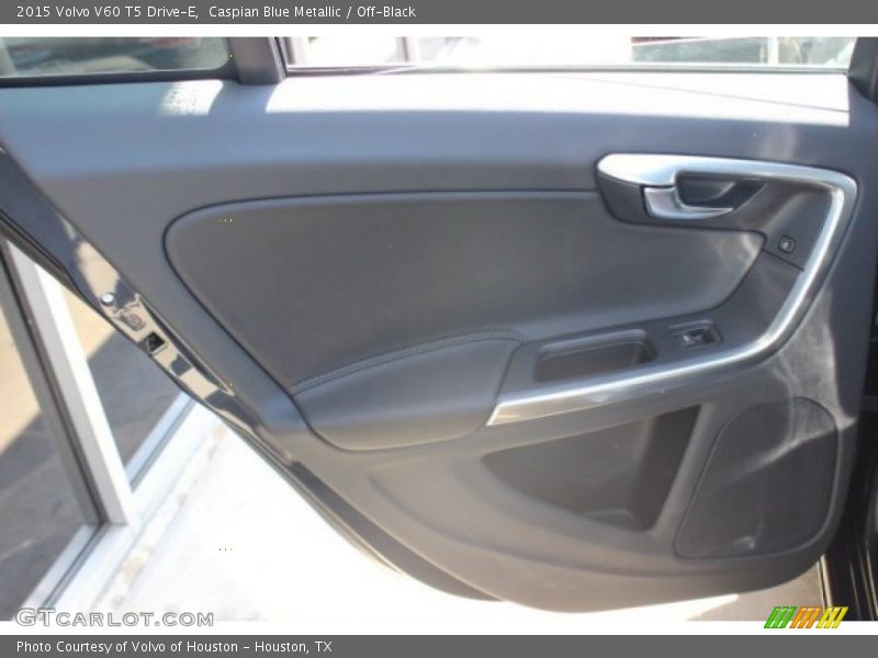 Caspian Blue Metallic / Off-Black 2015 Volvo V60 T5 Drive-E