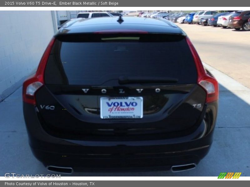 Ember Black Metallic / Soft Beige 2015 Volvo V60 T5 Drive-E