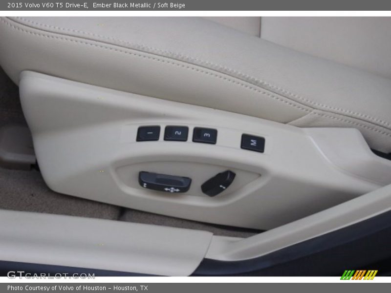 Ember Black Metallic / Soft Beige 2015 Volvo V60 T5 Drive-E