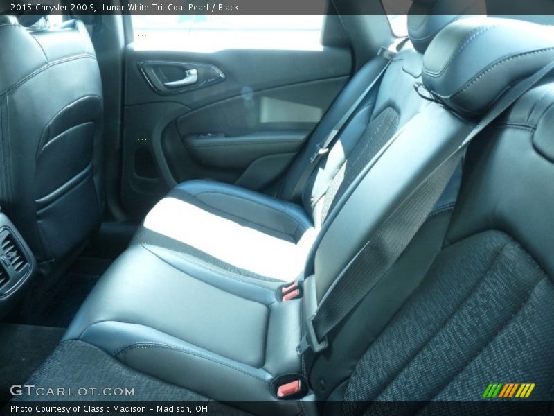 Lunar White Tri-Coat Pearl / Black 2015 Chrysler 200 S