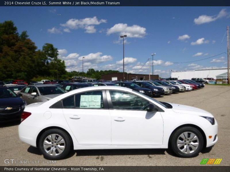 Summit White / Jet Black/Medium Titanium 2014 Chevrolet Cruze LS