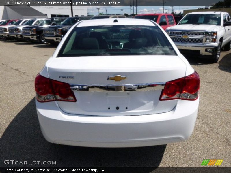 Summit White / Jet Black/Medium Titanium 2014 Chevrolet Cruze LS