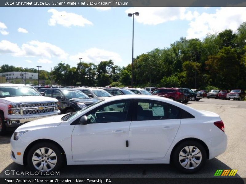 Summit White / Jet Black/Medium Titanium 2014 Chevrolet Cruze LS