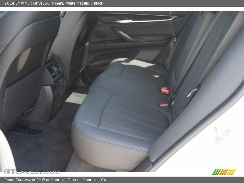 Mineral White Metallic / Black 2014 BMW X5 xDrive35i