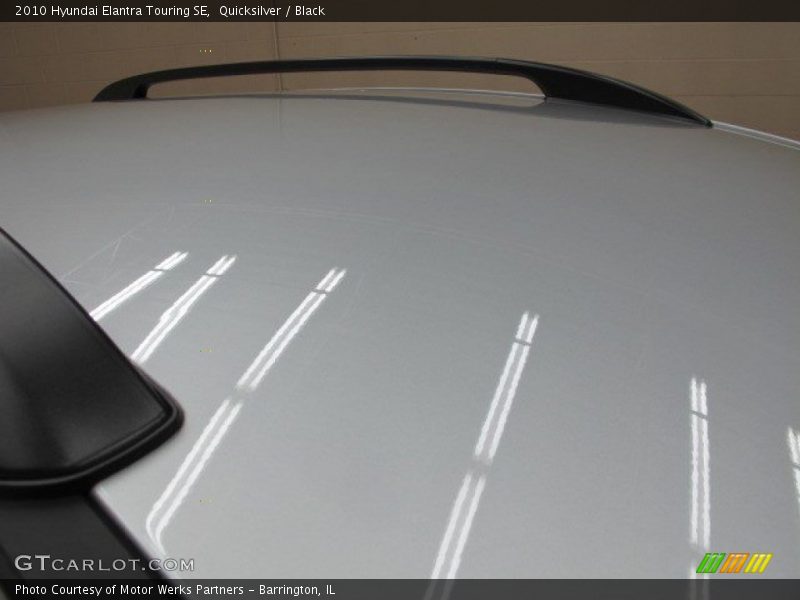 Quicksilver / Black 2010 Hyundai Elantra Touring SE