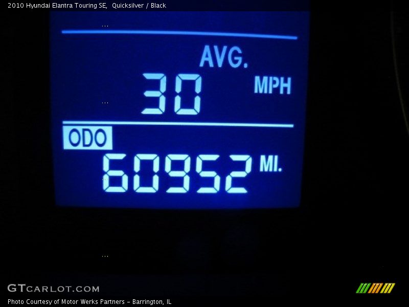 Quicksilver / Black 2010 Hyundai Elantra Touring SE