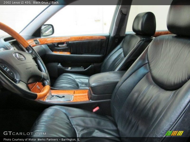 Black Onyx / Black 2002 Lexus LS 430