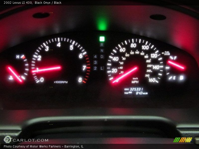 Black Onyx / Black 2002 Lexus LS 430
