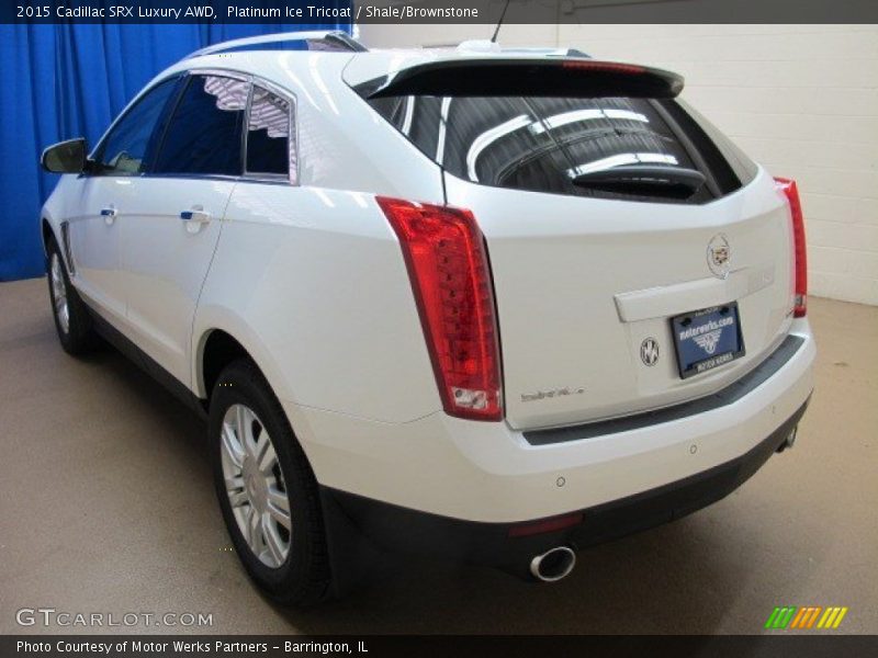Platinum Ice Tricoat / Shale/Brownstone 2015 Cadillac SRX Luxury AWD