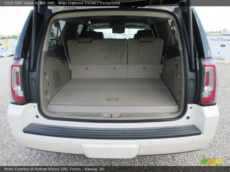  2015 Yukon XL SLT 4WD Trunk