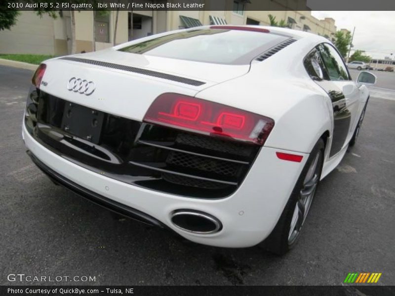  2010 R8 5.2 FSI quattro Ibis White