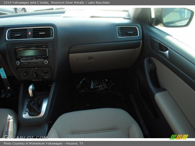 Moonrock Silver Metallic / Latte Macchiato 2014 Volkswagen Jetta S Sedan