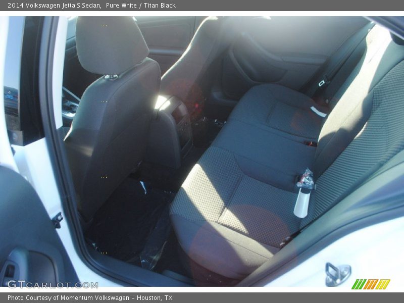 Pure White / Titan Black 2014 Volkswagen Jetta S Sedan