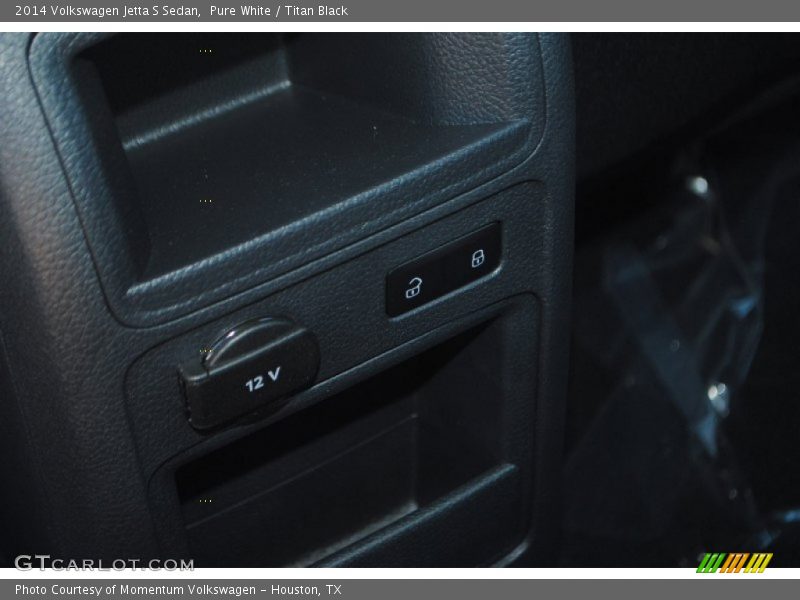 Pure White / Titan Black 2014 Volkswagen Jetta S Sedan