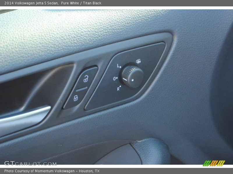 Pure White / Titan Black 2014 Volkswagen Jetta S Sedan
