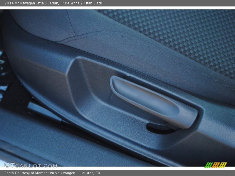 Pure White / Titan Black 2014 Volkswagen Jetta S Sedan
