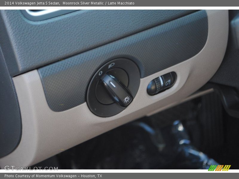 Moonrock Silver Metallic / Latte Macchiato 2014 Volkswagen Jetta S Sedan