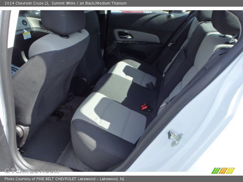 Summit White / Jet Black/Medium Titanium 2014 Chevrolet Cruze LS