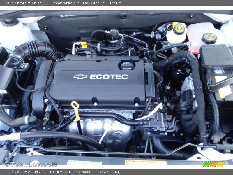 Summit White / Jet Black/Medium Titanium 2014 Chevrolet Cruze LS