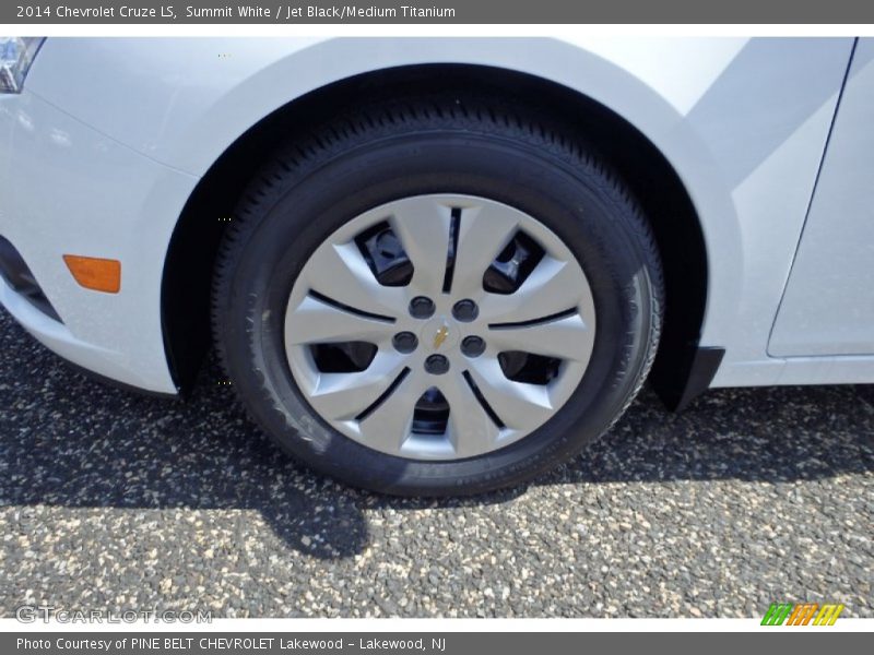 Summit White / Jet Black/Medium Titanium 2014 Chevrolet Cruze LS