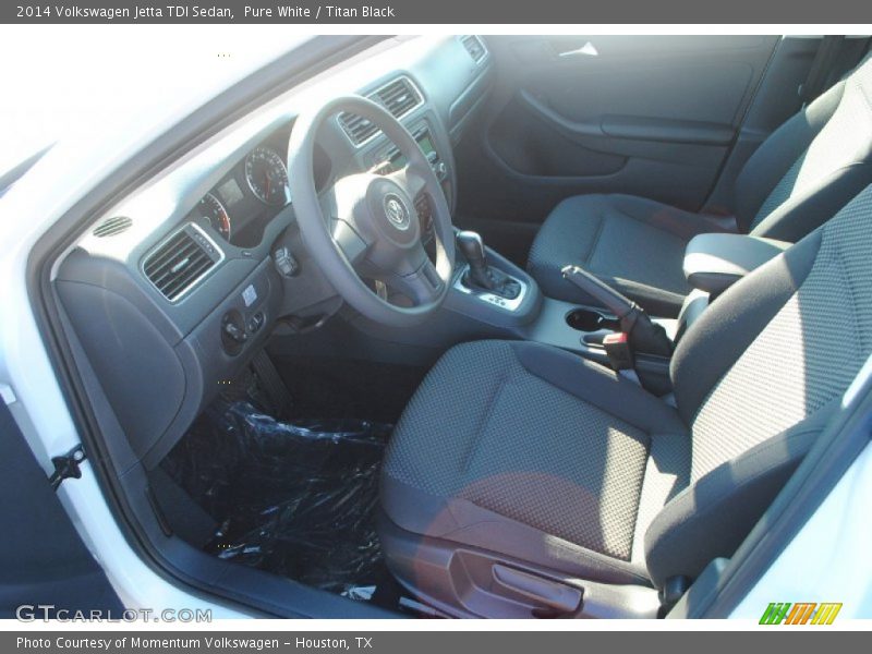 Pure White / Titan Black 2014 Volkswagen Jetta TDI Sedan