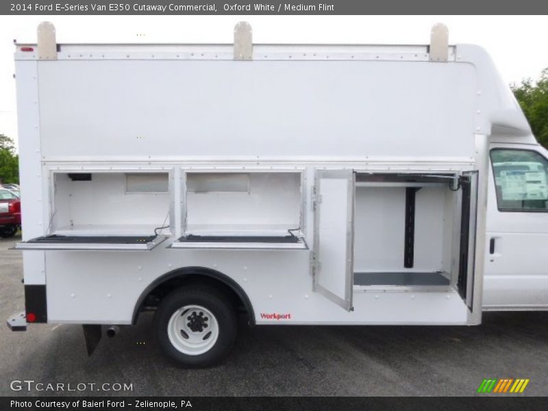 Oxford White / Medium Flint 2014 Ford E-Series Van E350 Cutaway Commercial