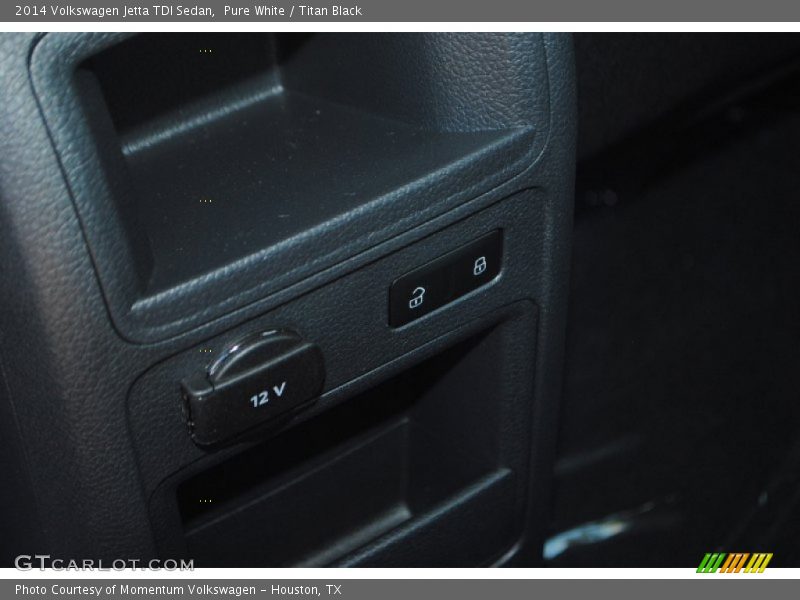 Pure White / Titan Black 2014 Volkswagen Jetta TDI Sedan