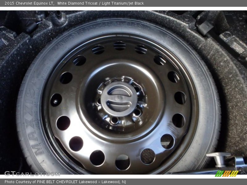 White Diamond Tricoat / Light Titanium/Jet Black 2015 Chevrolet Equinox LT
