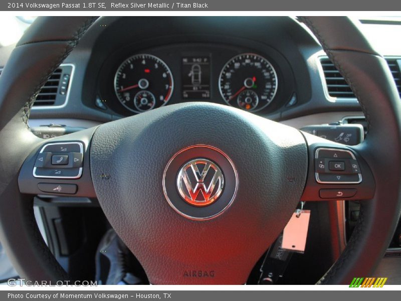 Reflex Silver Metallic / Titan Black 2014 Volkswagen Passat 1.8T SE