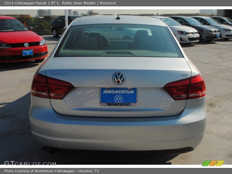 Reflex Silver Metallic / Moonrock 2014 Volkswagen Passat 1.8T S