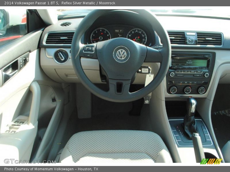 Reflex Silver Metallic / Moonrock 2014 Volkswagen Passat 1.8T S