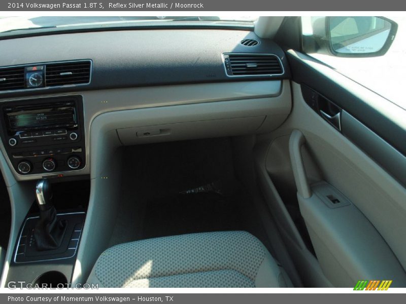 Reflex Silver Metallic / Moonrock 2014 Volkswagen Passat 1.8T S