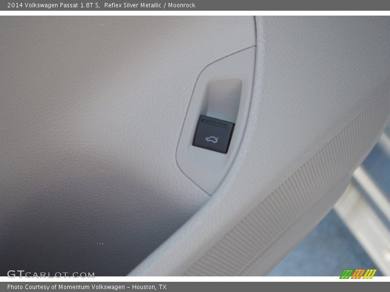 Reflex Silver Metallic / Moonrock 2014 Volkswagen Passat 1.8T S