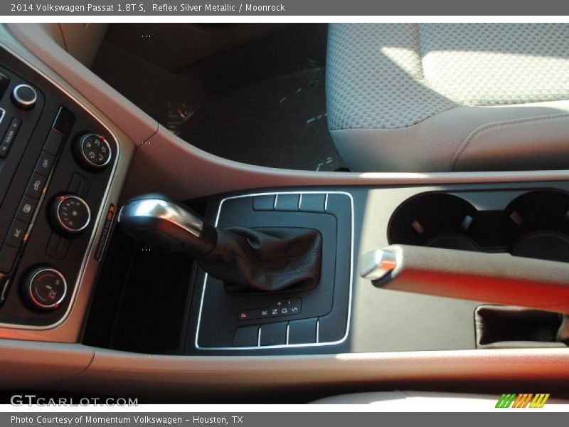 Reflex Silver Metallic / Moonrock 2014 Volkswagen Passat 1.8T S