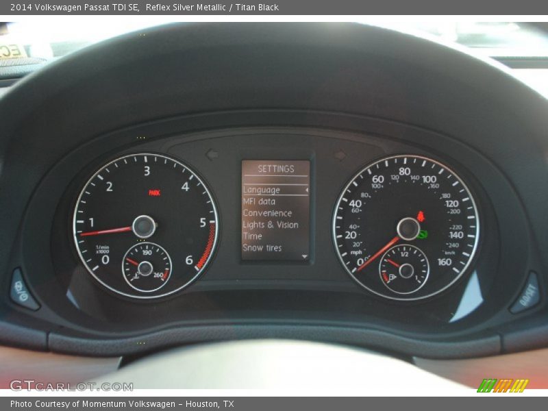 Reflex Silver Metallic / Titan Black 2014 Volkswagen Passat TDI SE
