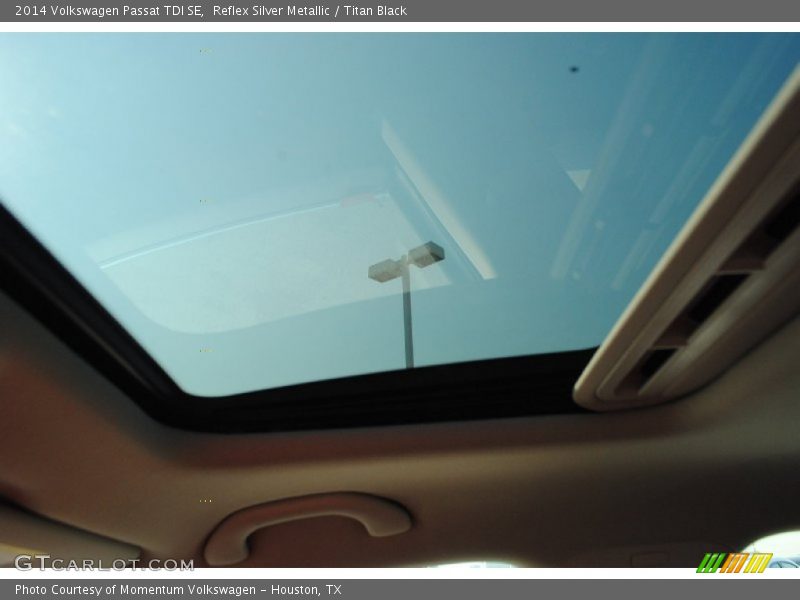 Reflex Silver Metallic / Titan Black 2014 Volkswagen Passat TDI SE