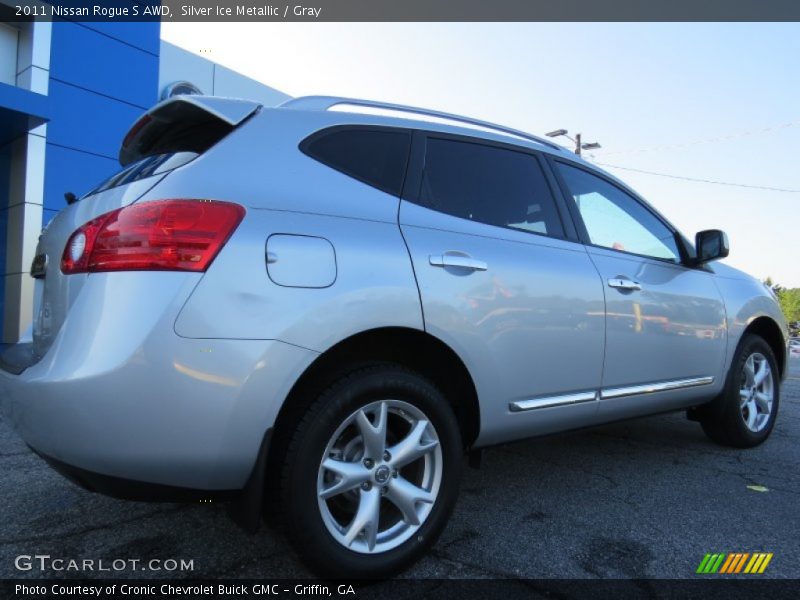 Silver Ice Metallic / Gray 2011 Nissan Rogue S AWD