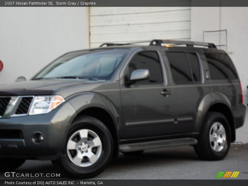 Storm Gray / Graphite 2007 Nissan Pathfinder SE