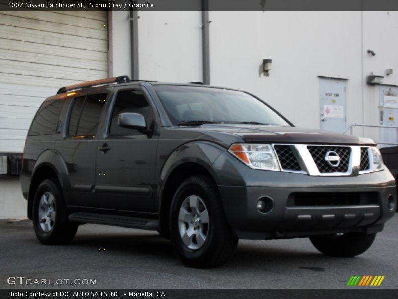 Storm Gray / Graphite 2007 Nissan Pathfinder SE