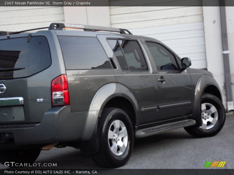 Storm Gray / Graphite 2007 Nissan Pathfinder SE
